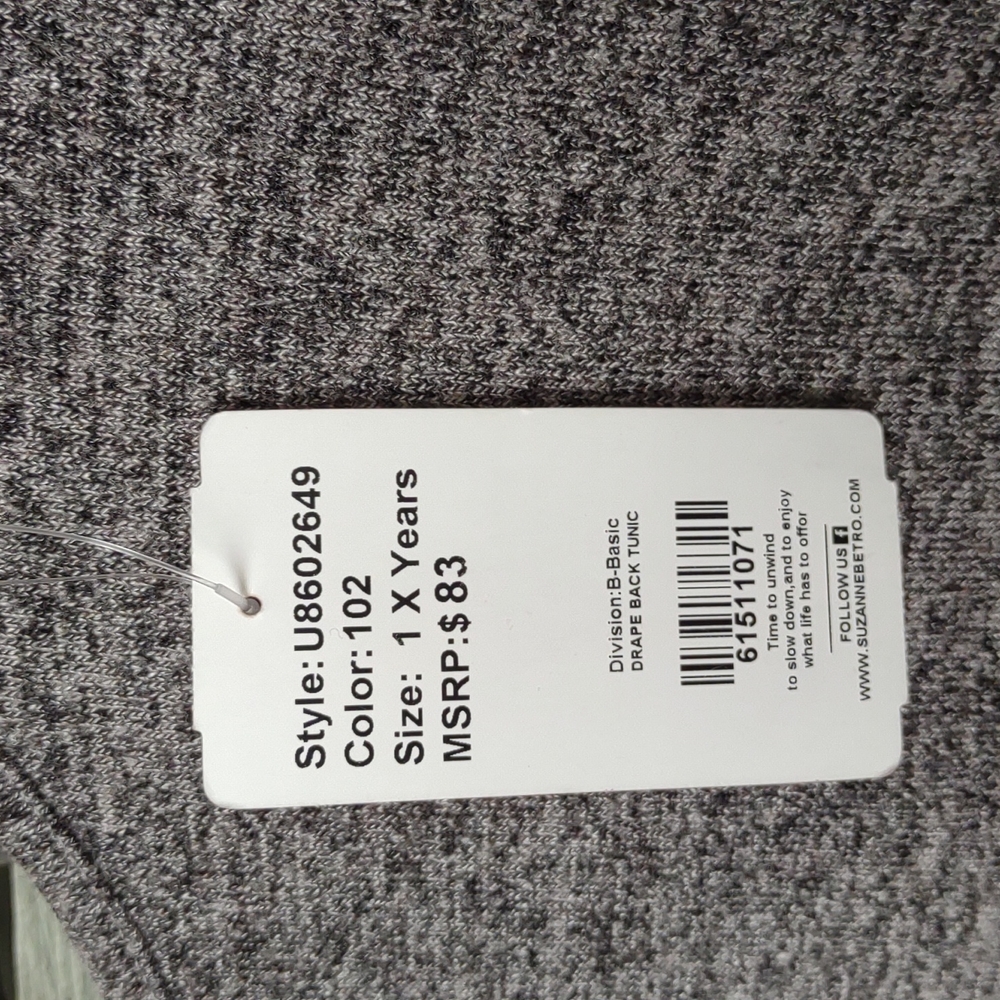 NWT Simple by Suzanne Betro Soft Sweater Blouse Tunic Criss Cross V Back - Picture 5 of 13